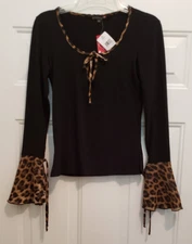 Hot Lips Women's Top Black Animal Print Size Small Long Sleeve Soft Flow NWT