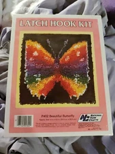NEW🔥 National Yarn Crafts Latch Hook Kit P402 Beautiful Butterfly 12x12" 1983🔥