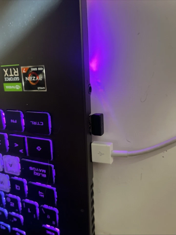 Asus ROG Strix G15 15,6 дюйма - AMD Ryzen 7 4800H, 16 ГБ RAM, 512 Нвме, RTX 3060 8 ГБ - Изображение 3 из 4