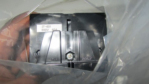 ITK-601-3P BH1273 600V 60A Abzweigklemme Neu in Originaltasche. - Bild 2 von 7