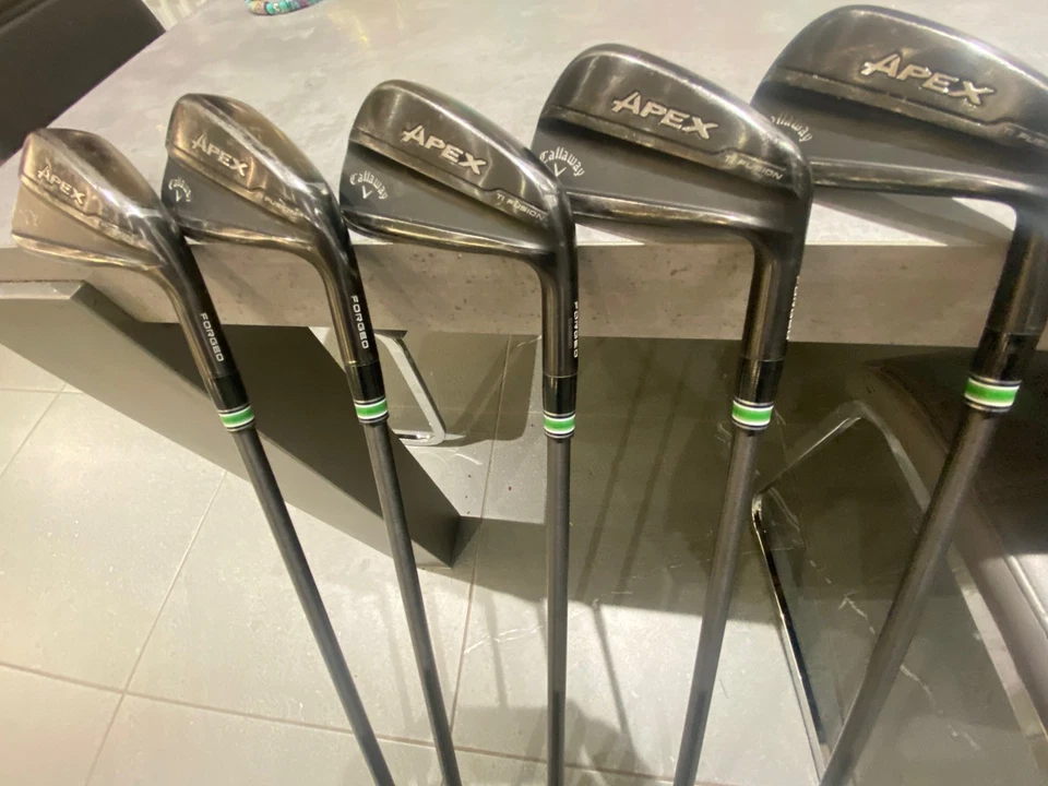 Callaway Apex Ti fusion irons 6- PW Reg - Image 4 of 4
