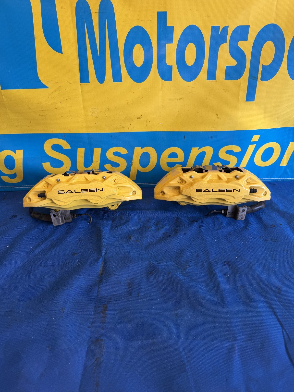 Ford GT 2019 Brake line Yellow