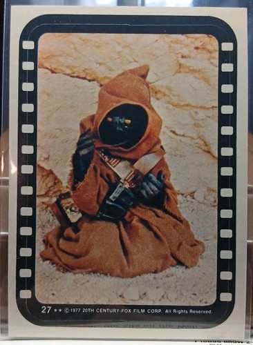 1977 Topps Star Wars Stickers #27 A closer look at a "Jawa" — Raw