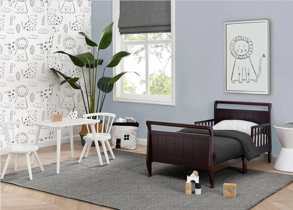 Cama para niños pequeños Camas Para niños marco de madera maciza con protector de seguridad chocolate oscuro Foto 2 de 4