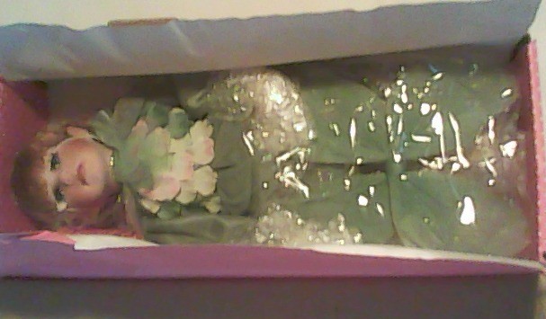 VTG Paradise Galleries  Emerald Isle Fairy Porcelain Doll 14” NEW by Linda Mason
