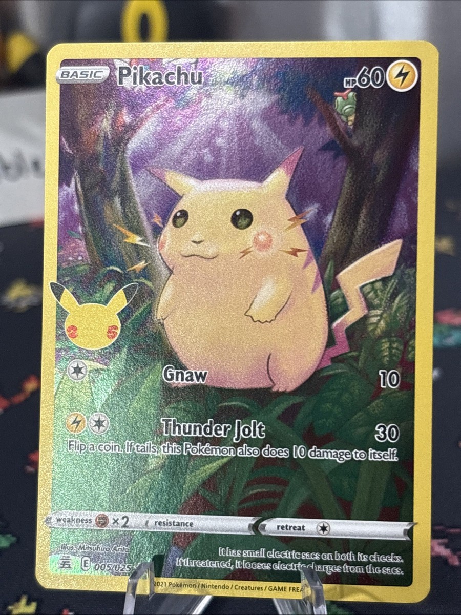 Pikachu 005/025 Celebrations Holo Super Clean Card 2021 Pokemon 25th  Anniversary