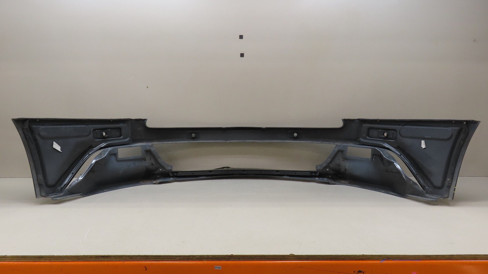 ..ASTON MARTIN VANQUISH FRONT BUMPER COVER OEM CD33-17626-A