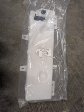 Brand New Volvo Vnvnl 1997-2024 Windshield Washer Tank Oe84716864 Brand New Volvo Vnvnl 1997-2024 Windshield Washer Tank Oe84716864