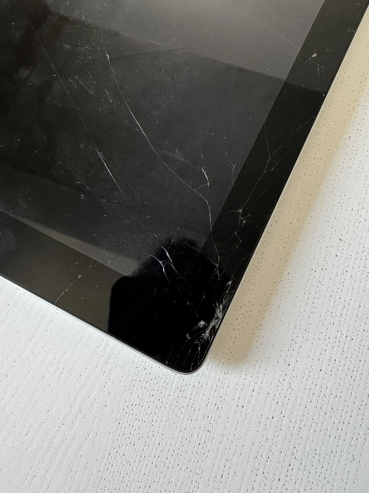 Apple iPad 2 16GB - A1396 Wi-Fi + SIM 3G - Schermo Rotto, Batteria OK, Sbloccato - Immagine 4 di 4