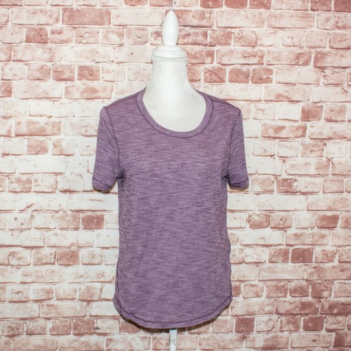 Lululemon Women's Scoop Neck Tee Shirt 