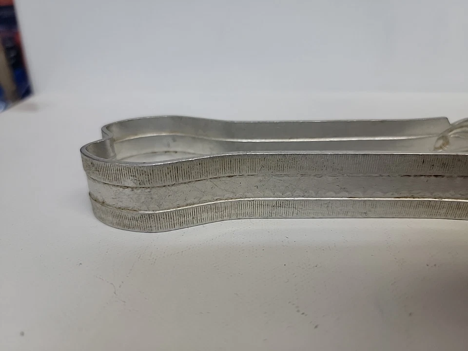 Vintage Set of Silver Colored Alloy Claw Sugar Tongs - Image 3 of 4