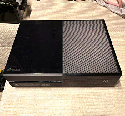 Microsoft Xbox One 1540 500GB Schwarz Konsole inkl. Kinect & Controller