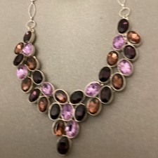 Statement Necklace Chunky Jewel Style Bib Silver Tone chain lilac Sparkly 23 “