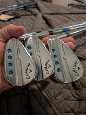 Right Callaway Jaws MD5 platinum chrome wedge set.52,56,60.........