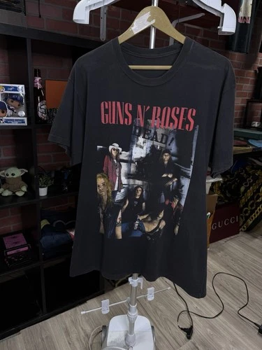 Guns N’ Roses Band T-Shirt Single Stitch Tour Te Vintage vintage concert t-shirt, vintage, size L, single stitch, B+ condition