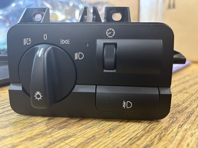 BMW E46 3-Series Headlight Switch Unit Panel w Fogs and Rain Sensor 2002-2006 OE