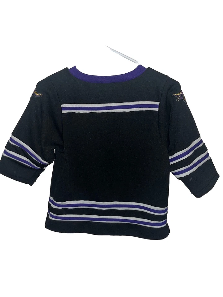 Camiseta deportiva de hockey juvenil pequeña de la Universidad de Minnesota State Mankato Mavericks Foto 2 de 3