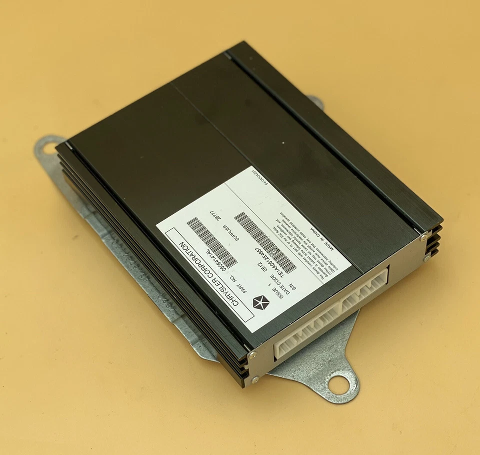 Jeep Compass Patriot аудиоусилитель усилитель Pioneer 2012-2017 OEM - Изображение 2 из 4