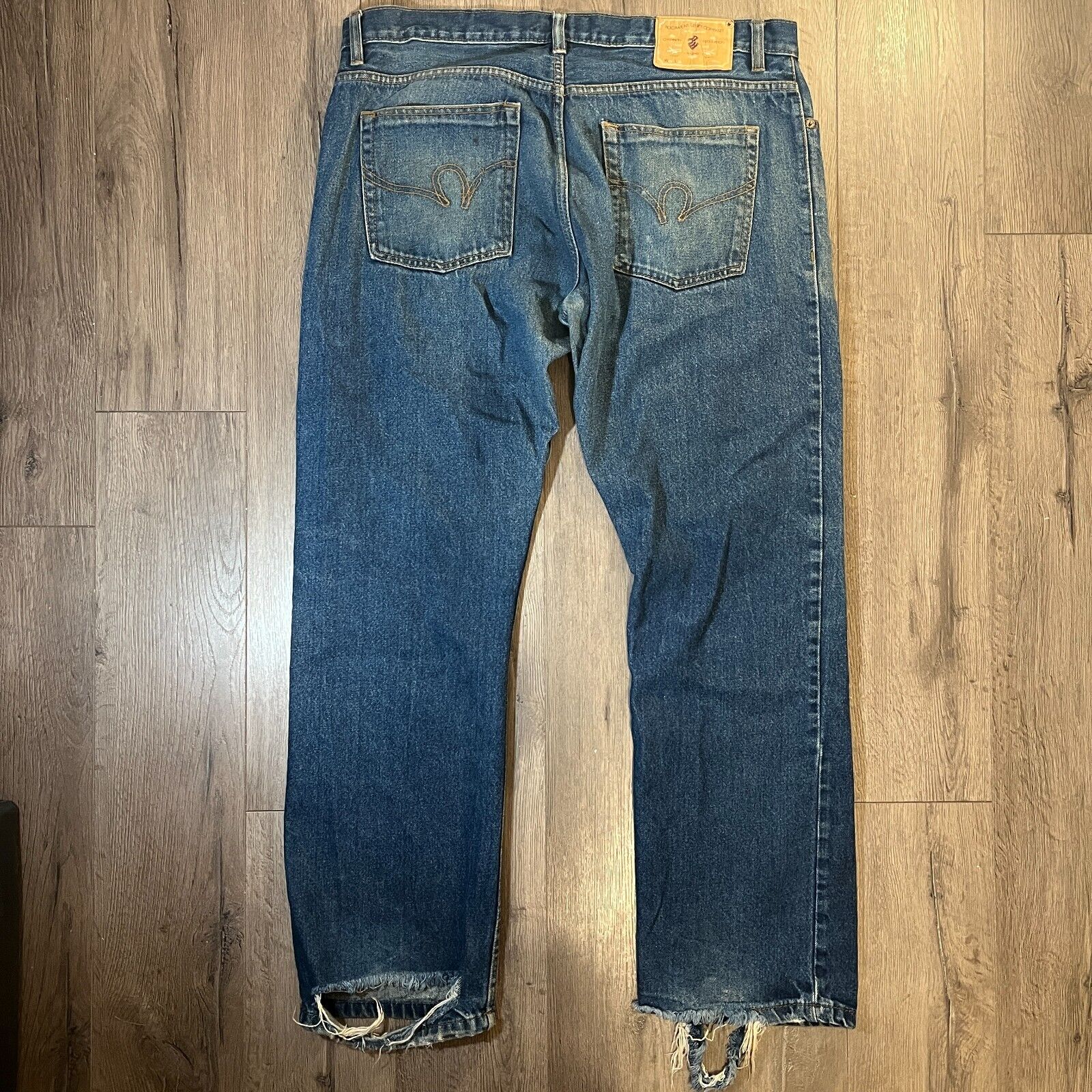 Vintage Rocawear Jeans Mens 38x32 Blue Denim Embr… - image 1