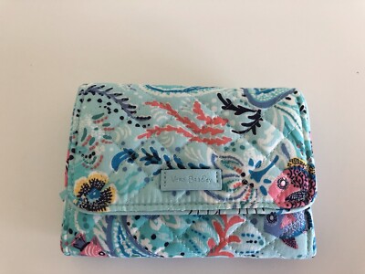 Vera Bradley NWT RFID Riley Compact Wallet PAISLEY WAVE Ocean/Beach Exact 1