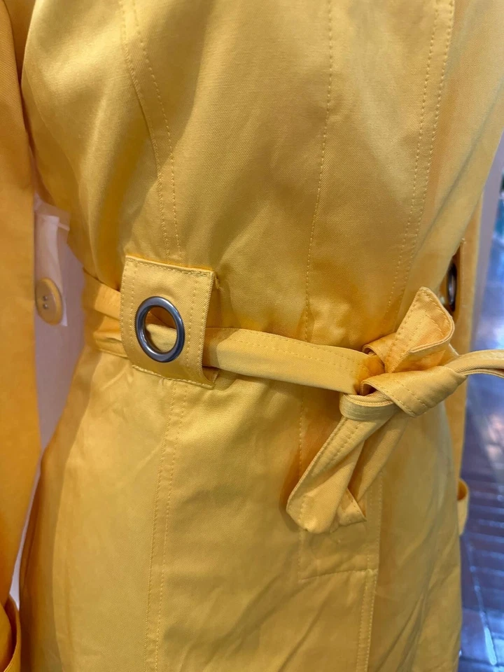 HUGE SALE -65% OFF Georgiou Studio Mexican Yellow Front Knotted Jacket MSRP $149 - Image 4 of 4