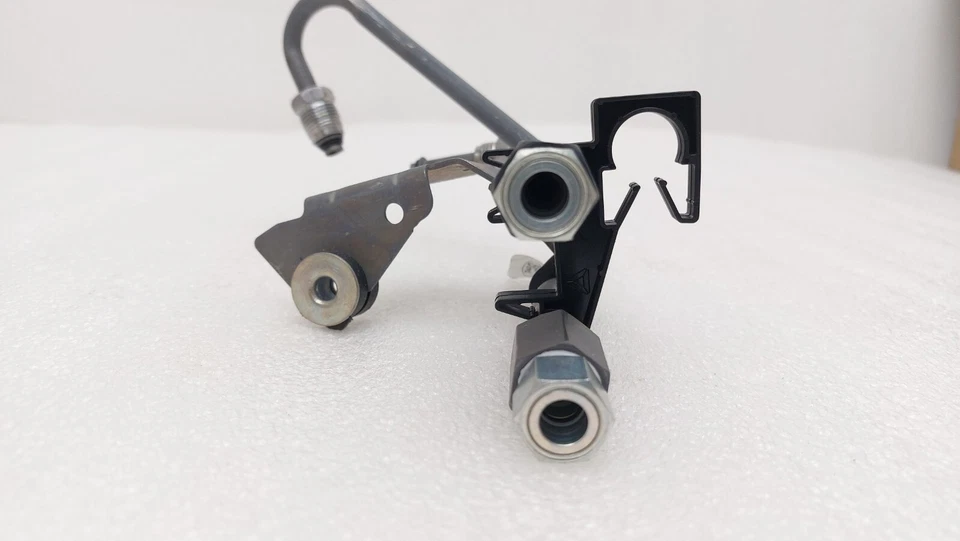 2017-2024 Ford F350 Super Duty Power Steering Pressure Tube Support HC3Z-3N999-D - Image 3 of 4