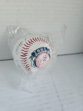 New York Yankees 2001 replica novelty Baseball bernie williams derek jeter. NEW
