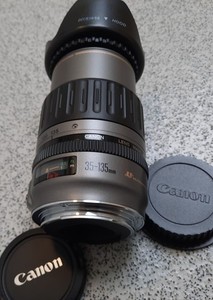 Canon EF 35-135mm f/4-5.6 Ultrasonic Zoom Lens - For Canon EOS Digital Cameras