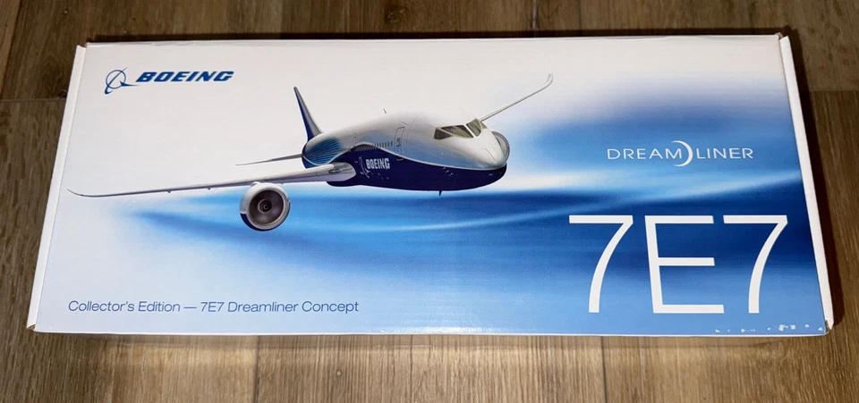 1/200 BOEING AERONAVE COMPANY 7E7 (787) DREAMLINER CONCEPT MINIATURAS DE VUELO Foto 2 de 4