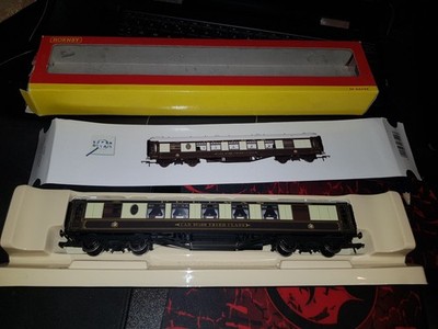 OO Hornby R4146A Pullman 3. Klasse Küchenwagen Nr.166 dritte Reisebusklasse & Beleuchtung