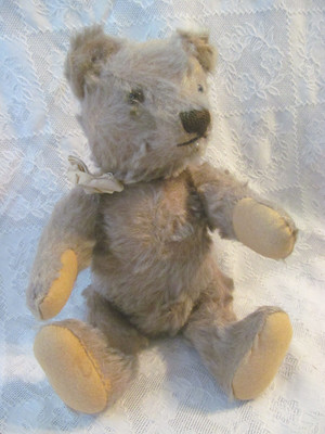 Handsome Antique Tan Blonde Jointed Teddy Bear w/Hump Back~orig Pads Stitching
