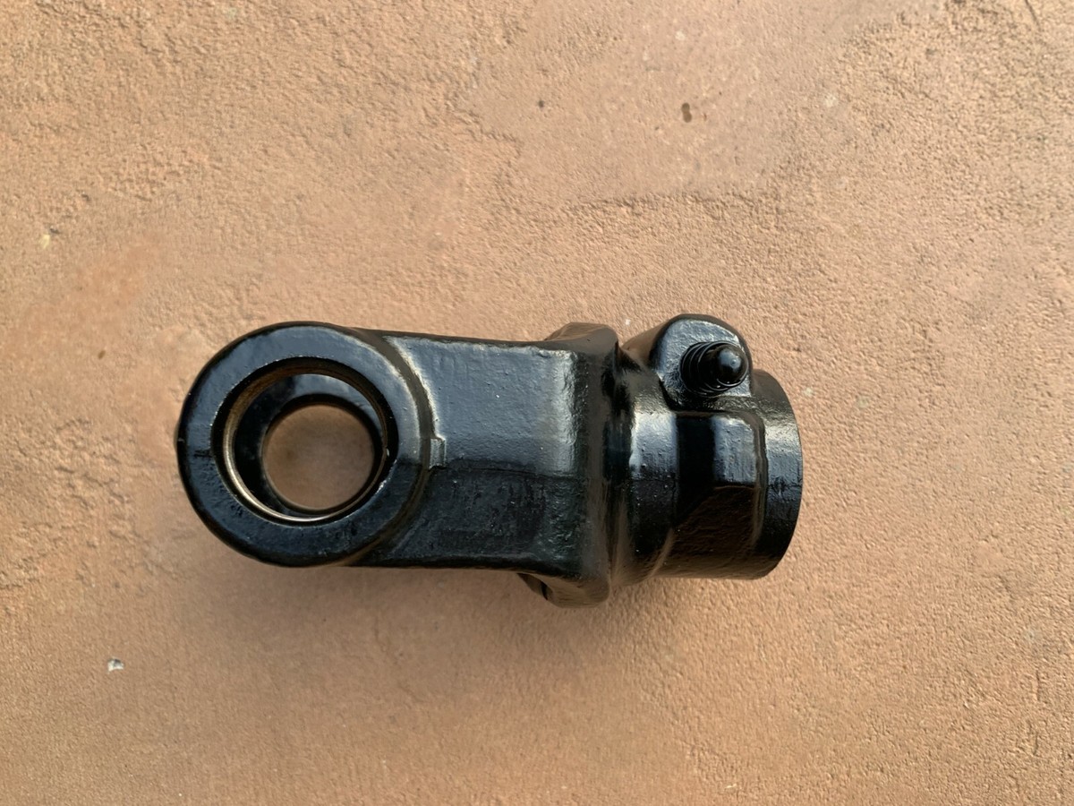 Replacement Frontier Series 4 PTO Yoke with Quick Disconnect