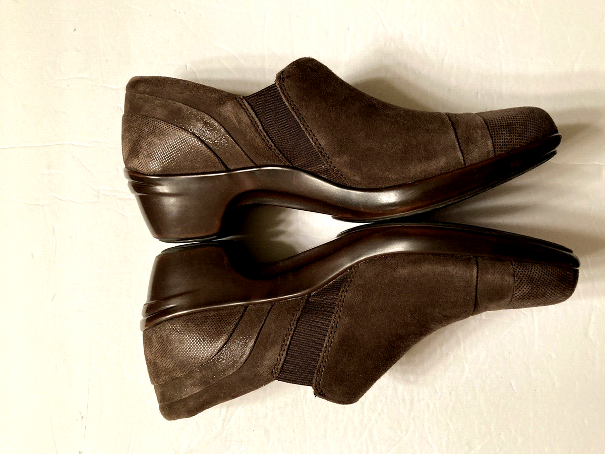Womens ARAVON Size 9.5 Brown Leather Shimmer Clogs Loafers  display picture 2
