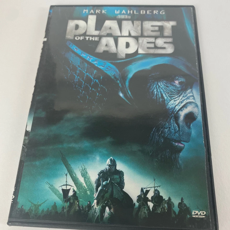 Lot of 2 DVDs - Planet of the Apes, Rise of the Planet of the Apes - Slim Cases - Image 2 of 4