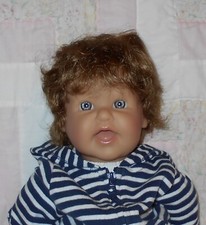 Playhouse UNISEX TRACY Doll Wig SIZE 12/13 Small AUBURN Short Layered Wave NWT