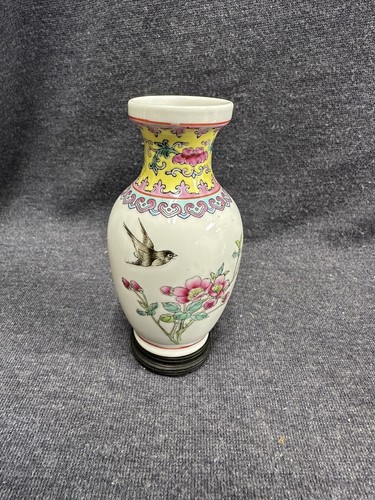 Vintage Pair of Miniature Signed Chinese vases Famille Rose 4.5 inches Qianlong