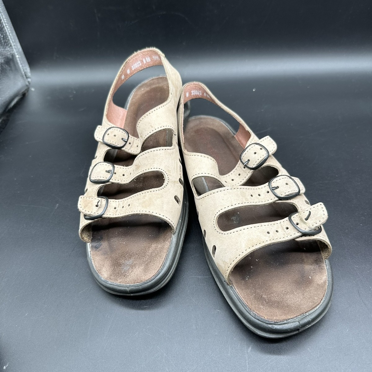 Clarks Springers Tan Leather Sandals Shoe Strap Comfort Women’s Size 10M