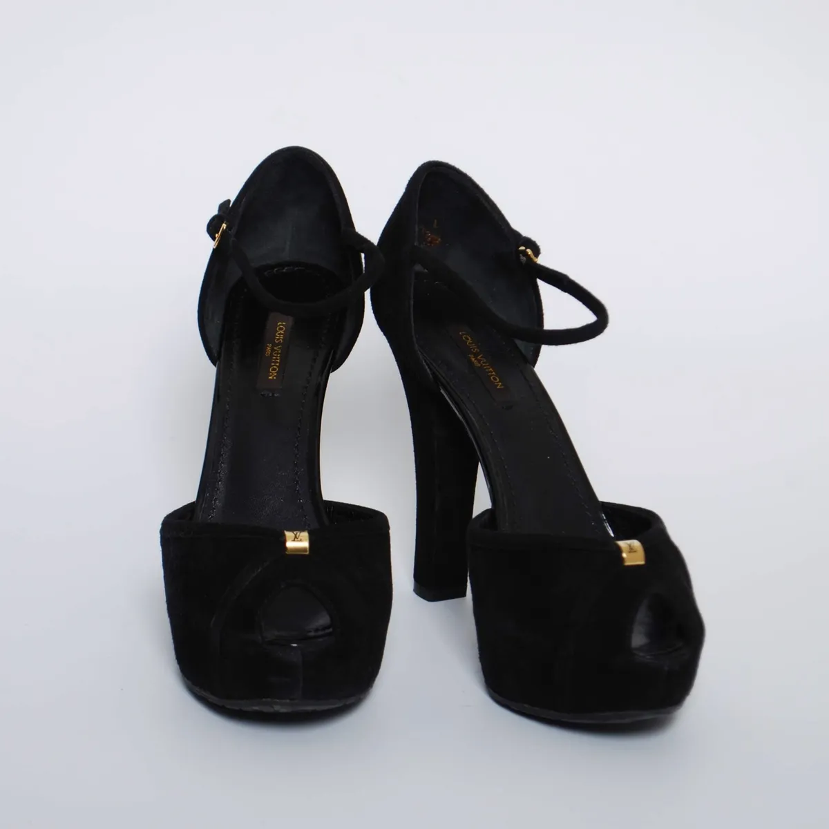 LOUIS VUITTON black leather sandal heels