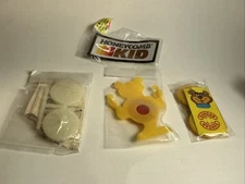 Cereal Prizes & Related 1960s Lot Of 4 Pcs Honeycomb Kid Duncan Yo-yo Sugarbear
