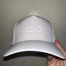 Alo performance district trucker hat White Unisex One Size