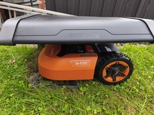 WORX Landroid M&auml;hroboter M 700 WR 142E mit Garage