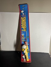 Nuevo en Paquete De Colección Zebco Snoopy Catch 'Em Kit 25" 1 pieza caña de pescar con enchufe de práctica, 1996