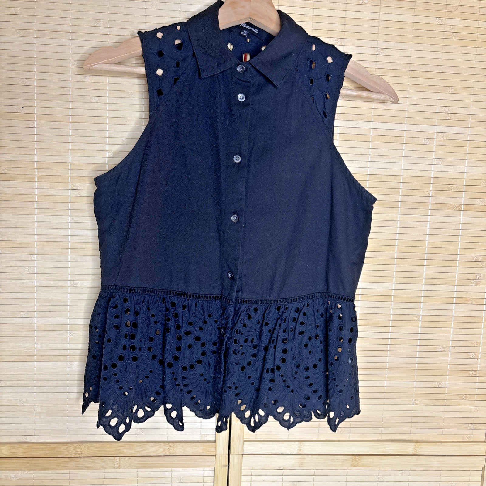 Madewell Eyelet Black Sleeveless Peplum Top Blouse Button Rufflefront Women’s XS