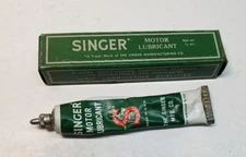 Vintage Singer Sewing Machine Motor Lubricant Tube Pliable 1/2 oz Compound w/box