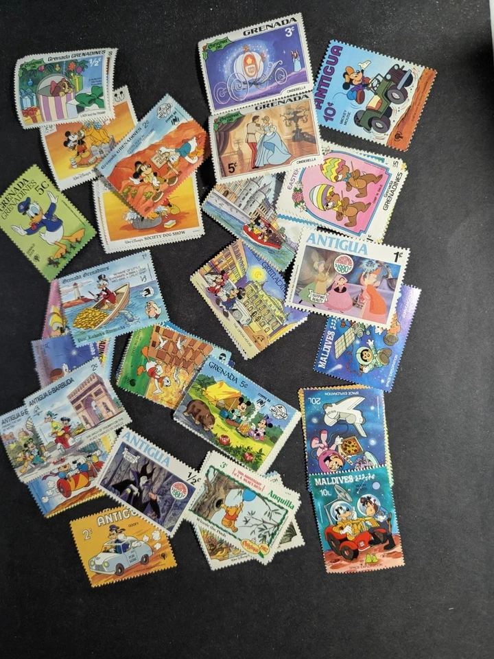 ¡Gran cantidad de estampillas de Disney! - Muchos juegos - Muchos diferentes - Hojas - 85 fotos Foto 3 de 4