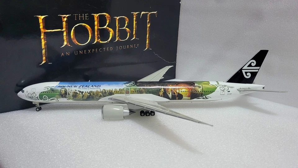 JC Wings 1:200 Air New Zealand Boeing 777-300ER The Hobbit ZK-OKP JC2ANZ991