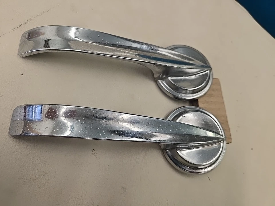 Maçanetas internas de porta Mercury Comet 1960–63 - Imagem 4 de 4