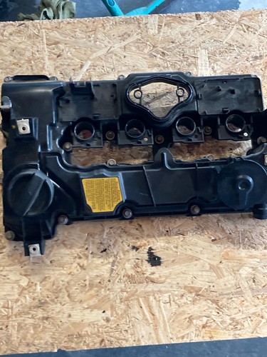 BMW E90 E91 E81 E82 E87 N43 N43B20 VENTILDECKEL ZYLINDERKOPFHAUBE 7553626