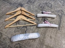 Satin Padded And Wooden Hangers Baby Children  s Clothes 9  Lot Of 6 Mud Pie