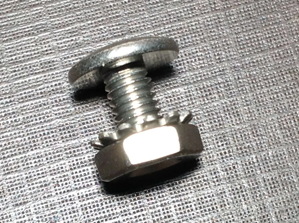 25 piezas 10-32 x 3/8" rejilla remaches acero inoxidable remaches tornillos tuercas se adapta a Chevy Foto 2 de 4